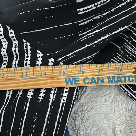 Flutter, Kiki, boutique, oversize printed tunic pockets, plus size 2X - Picture 10 of 10